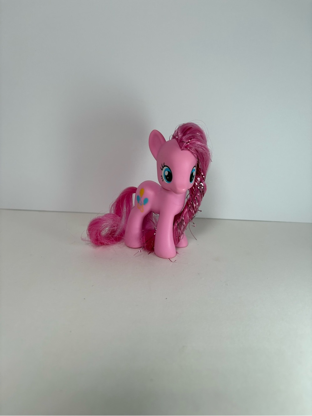 MLP G4 Pinkie Pie Figure Tinsel Hair Sparkle Mane 3” Pink Toy Hasbro 2010
